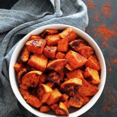 Жареный картофель с копченой паприкой